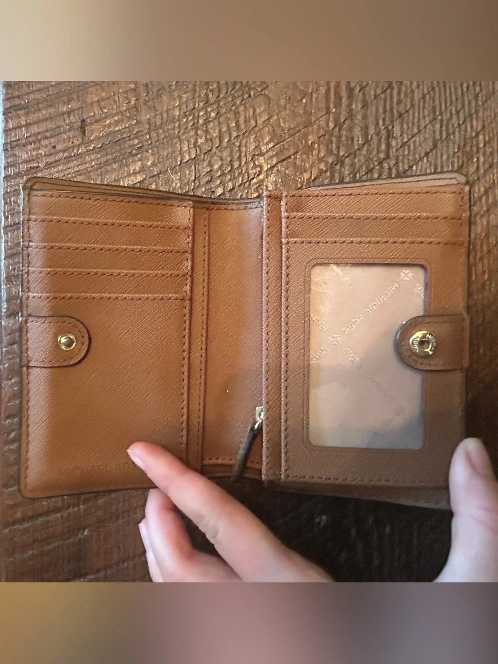 Michael Kors Crossbody & Matching Wallet
